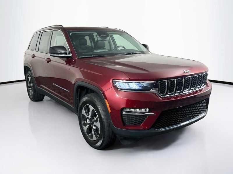 2024 Jeep Grand Cherokee's photo