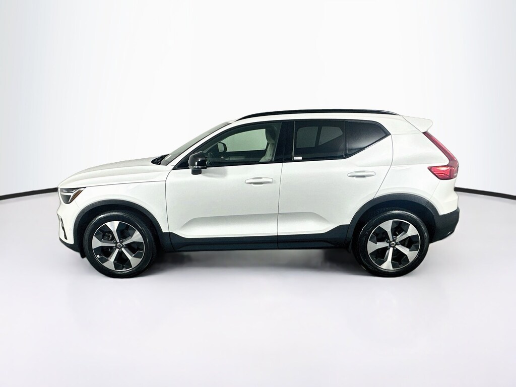 Certified 2023 Volvo XC40 Ultimate Dark Theme B4 FWD Ultimate Dark Theme