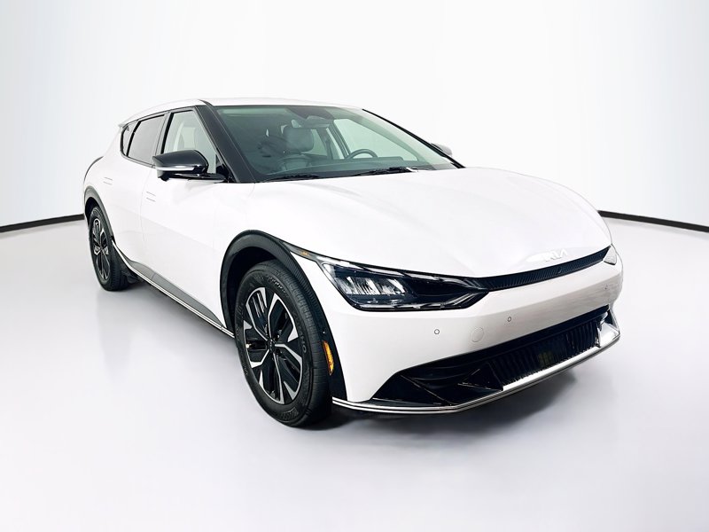2024 Kia EV6 Wind's photo