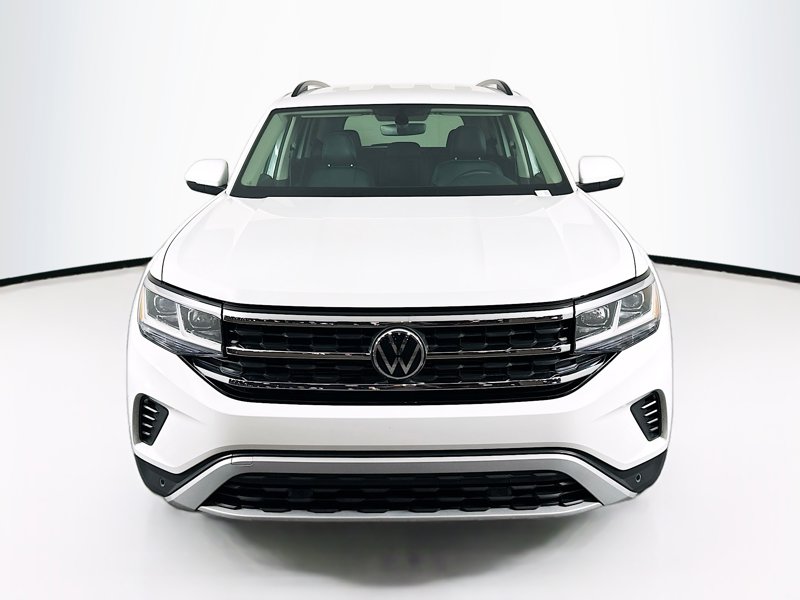 Used 2022 Volkswagen Atlas SE w/Tech with VIN 1V2HR2CA3NC561581 for sale in Charlotte, NC