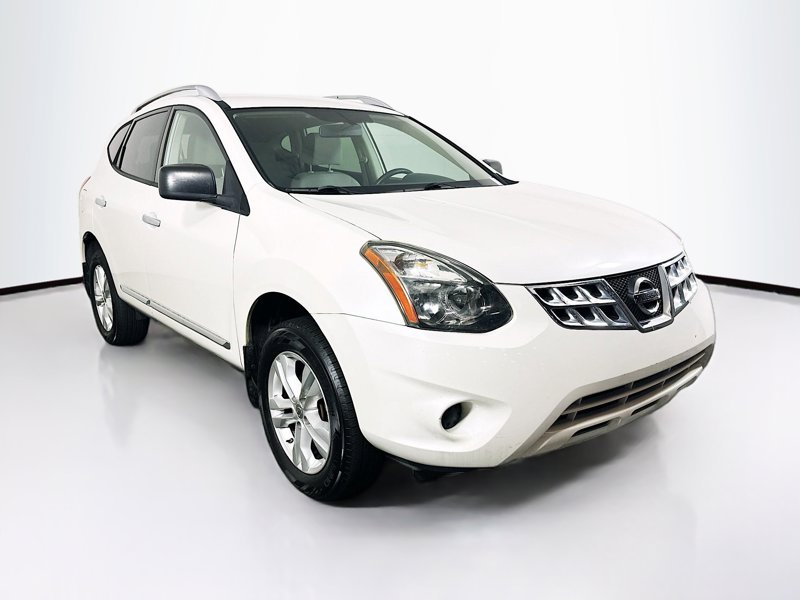 2015 Nissan Rogue Select S's photo
