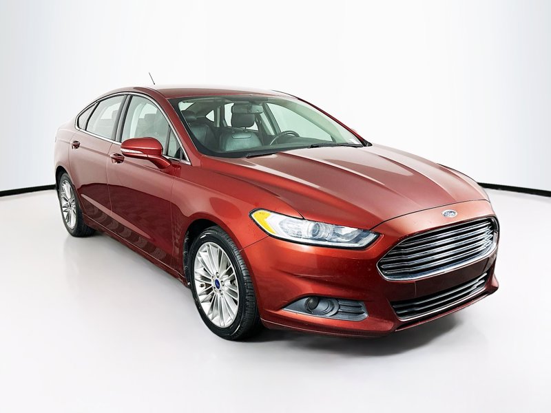 2014 Ford Fusion SE's photo