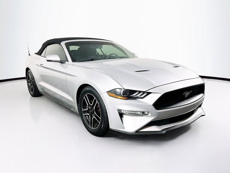 2018 Ford Mustang EcoBoost Convertible Premium's photo
