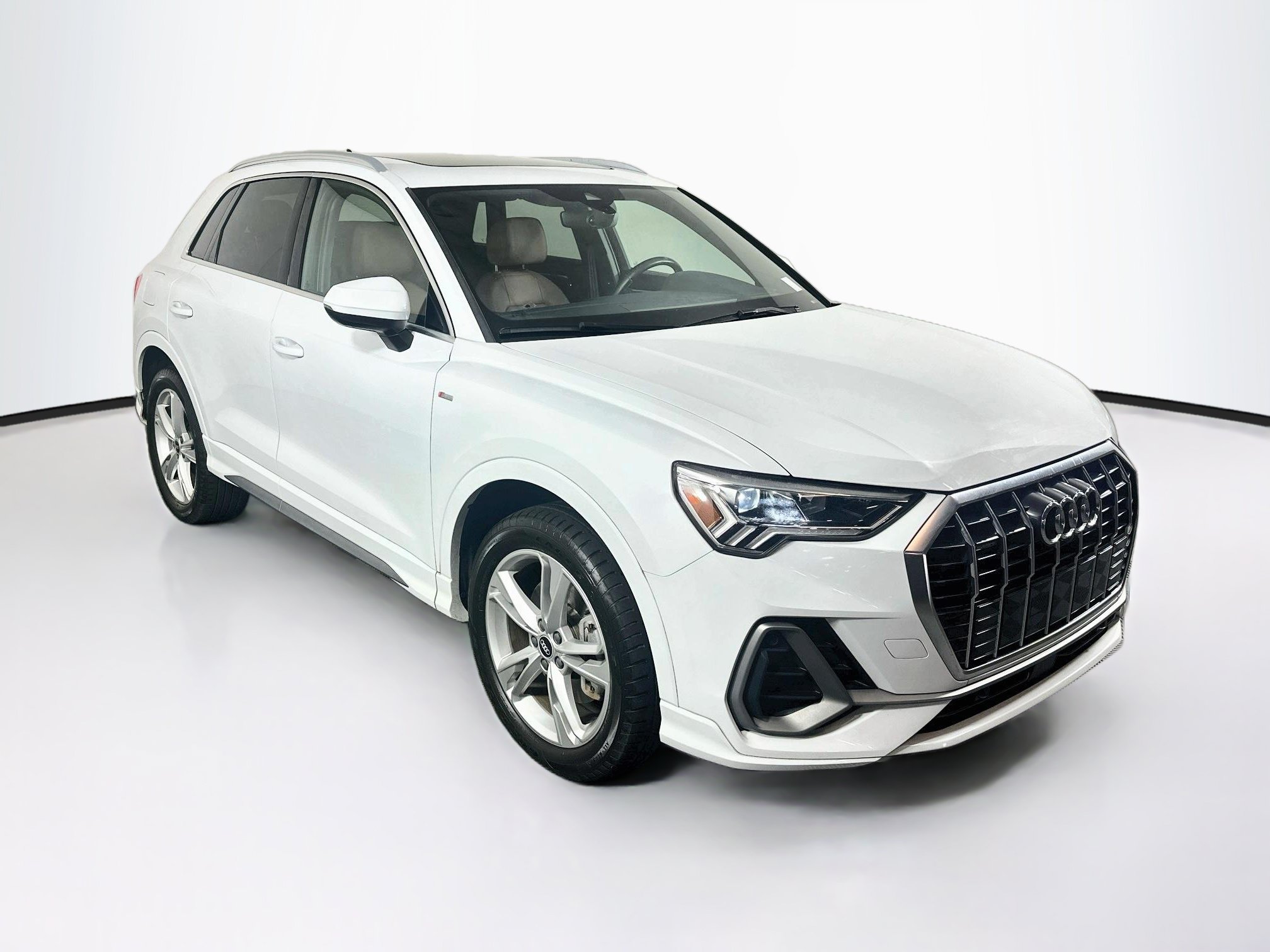 2022 Audi Q3