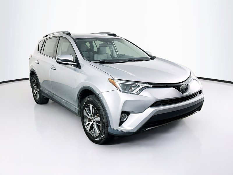 2017 Toyota RAV4 XLE AWD's photo
