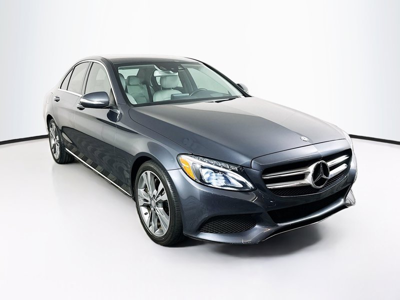 2015 Mercedes-Benz C-Class C300's photo