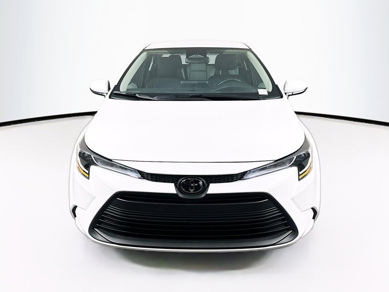 Used 2025 Toyota Corolla LE with VIN 5YFB4MDE6SP263953 for sale in Northfield, Minnesota