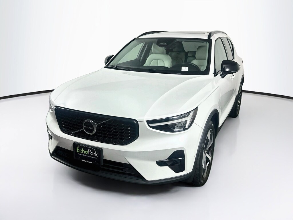 Certified 2023 Volvo XC40 Ultimate Dark Theme B4 FWD Ultimate Dark Theme