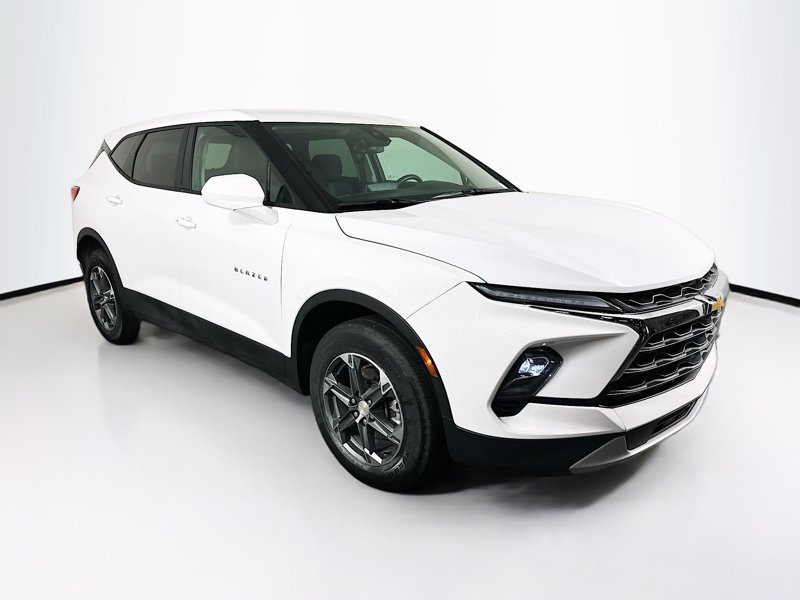 2025 Chevrolet Blazer 2.0T 2LT FWD's photo