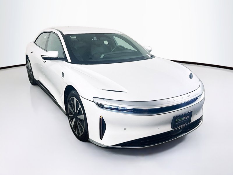 2023 Lucid Air Pure's photo