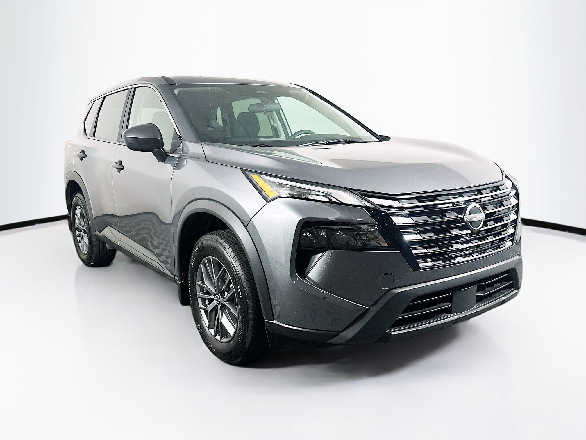 2025 Nissan Rogue S FWD's photo