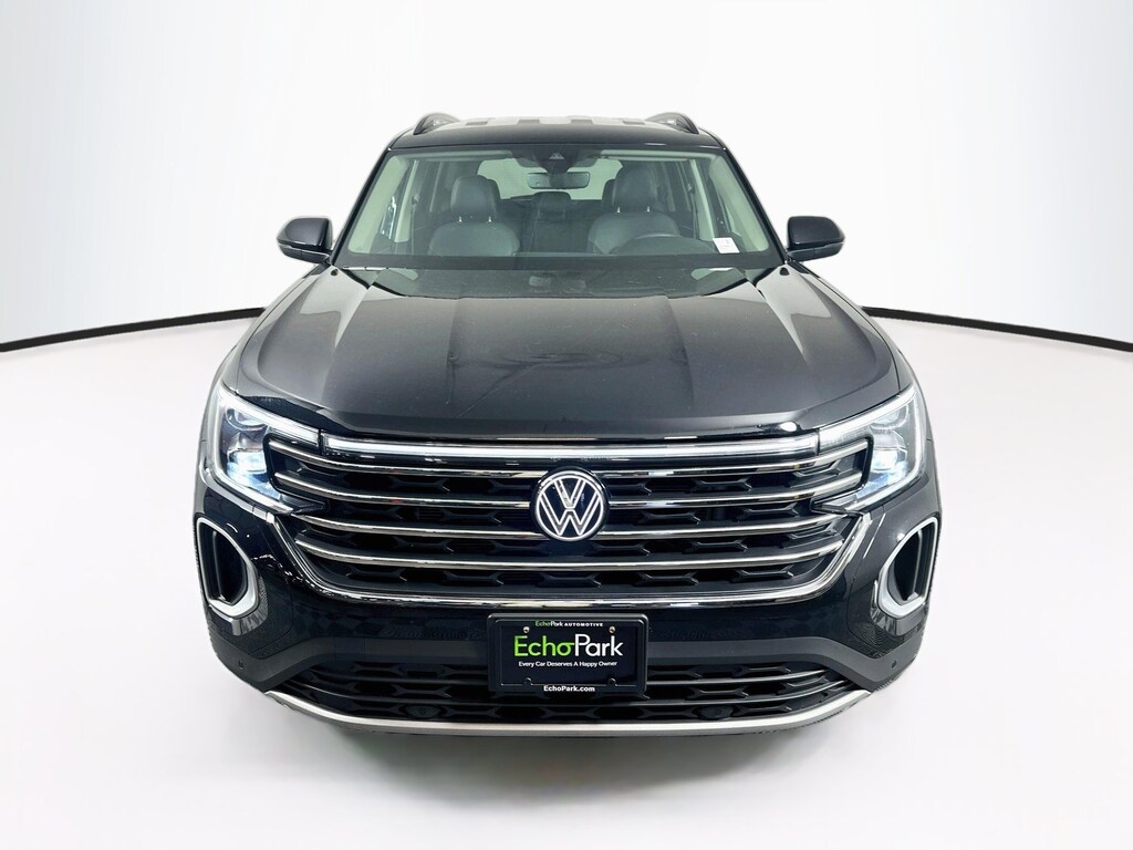 Certified 2026 Volkswagen Atlas 2.0T SE w/Technology 2.0T SE w/Technology FWD
