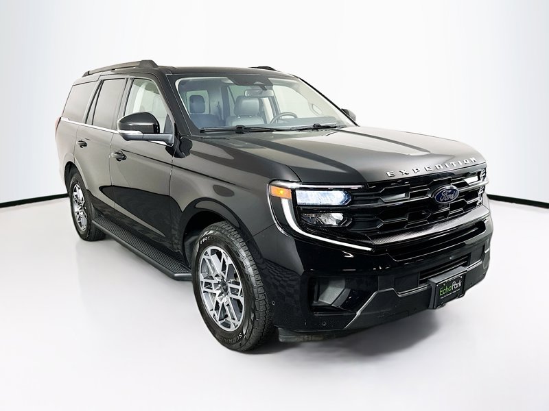 2025 Ford Expedition Active 4x4's photo