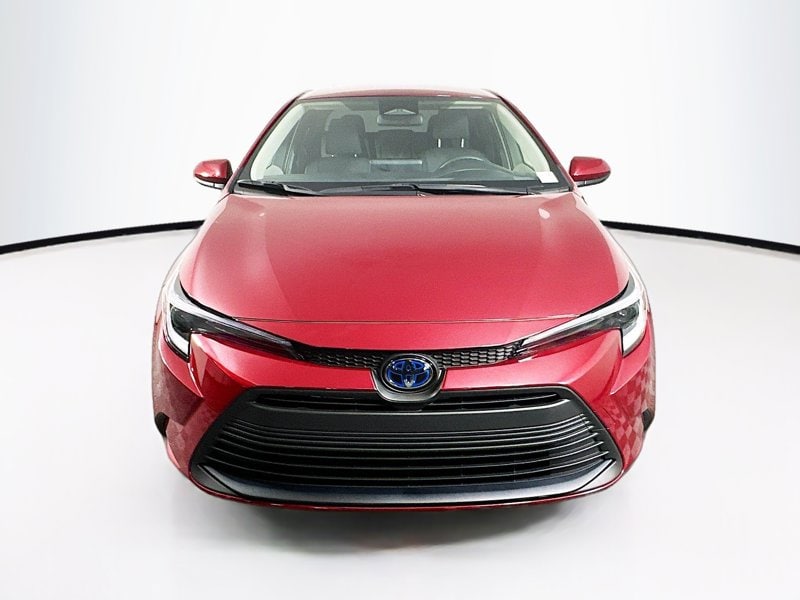 Used 2024 Toyota Corolla LE with VIN JTDBCMFE7RJ034227 for sale in Northfield, Minnesota