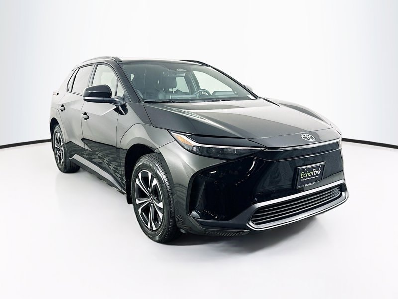 2023 Toyota bZ4X XLE AWD's photo