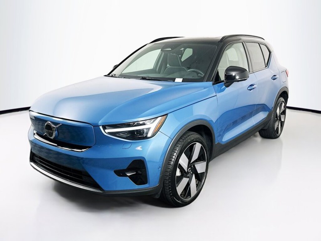 Certified 2023 Volvo XC40 Recharge Pure Electric Ultimate Twin eAWD Ultimate