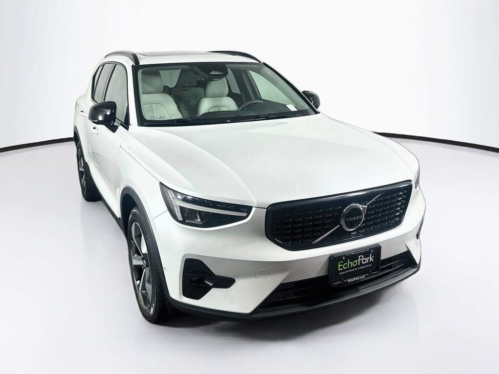 Certified 2023 Volvo XC40 Ultimate Dark Theme B4 FWD Ultimate Dark Theme