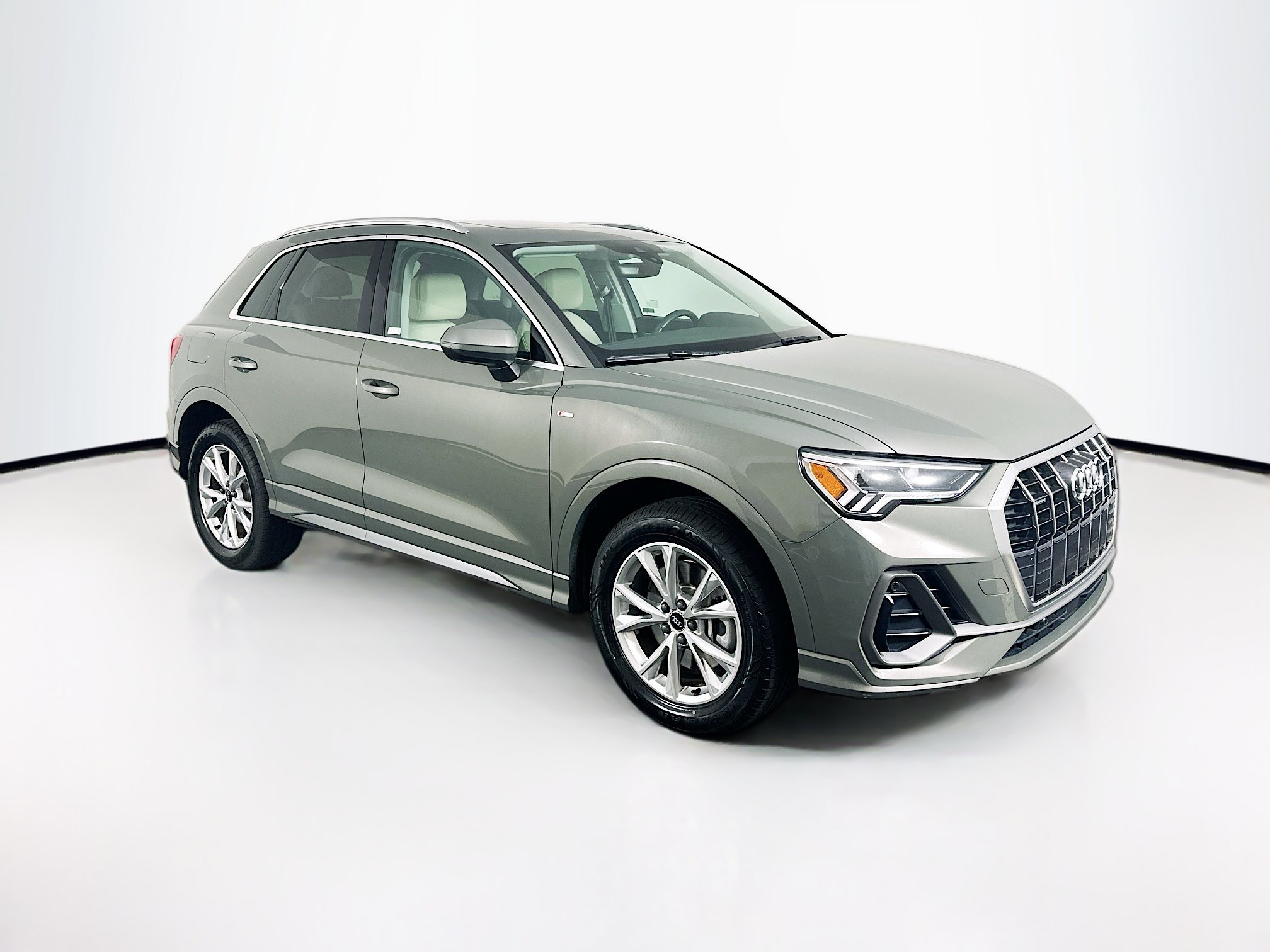 2025 Audi Q3