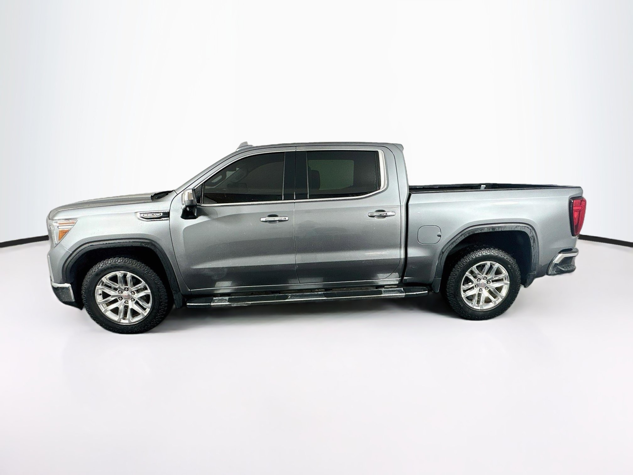Used 2020 GMC Sierra 1500 SLT 2WD Crew Cab 147 SLT