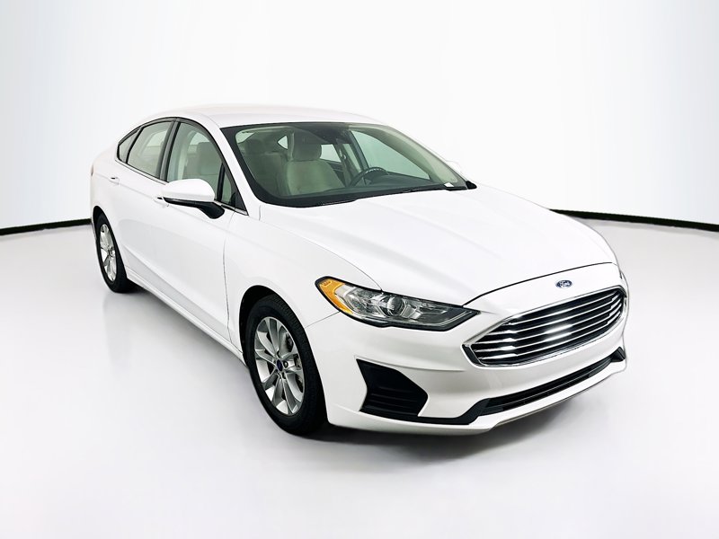 2019 Ford Fusion SE FWD's photo