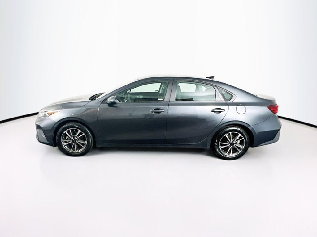 Used 2024 Kia Forte LXS LXS IVT