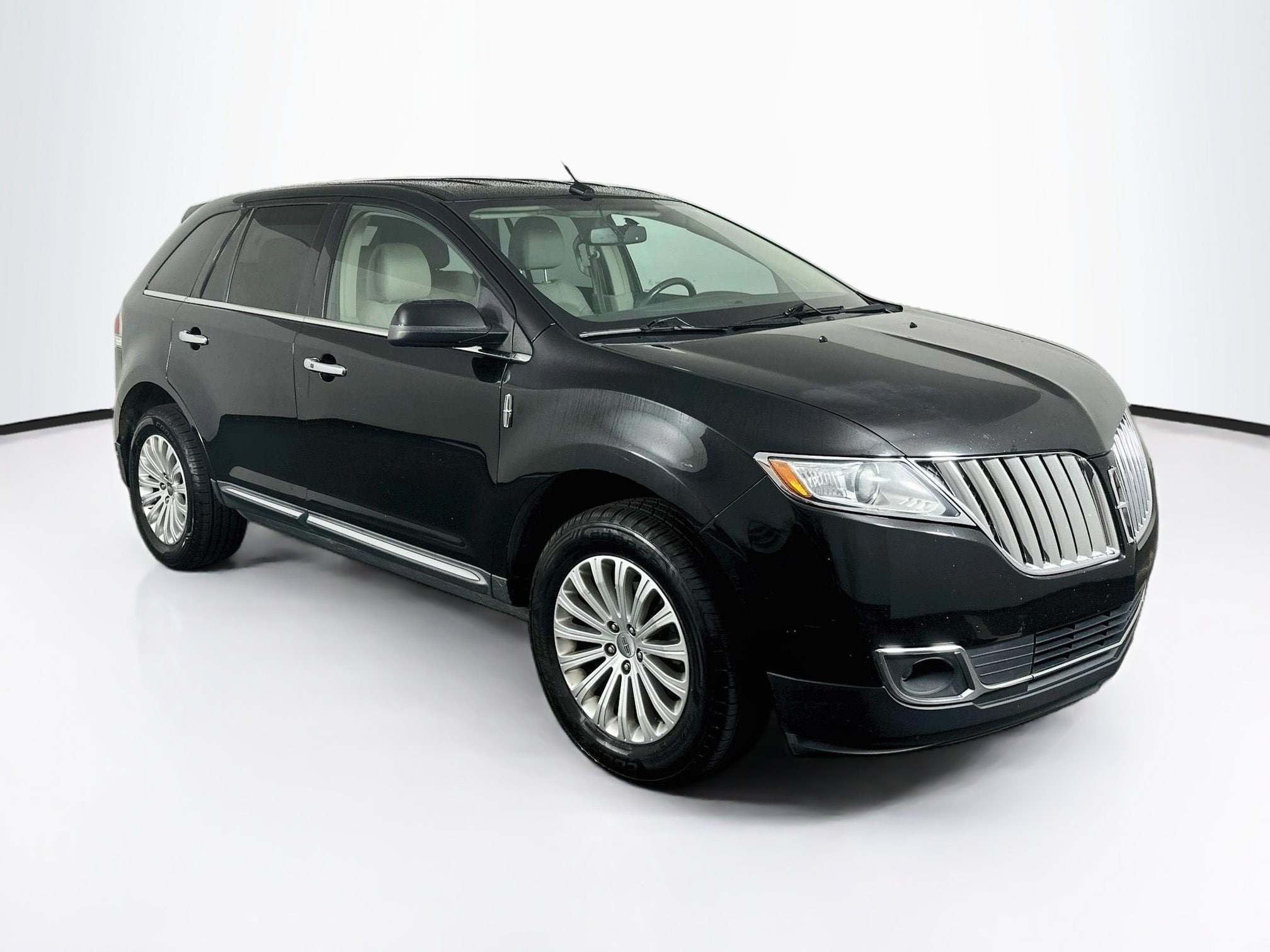 2013 Lincoln MKX Base