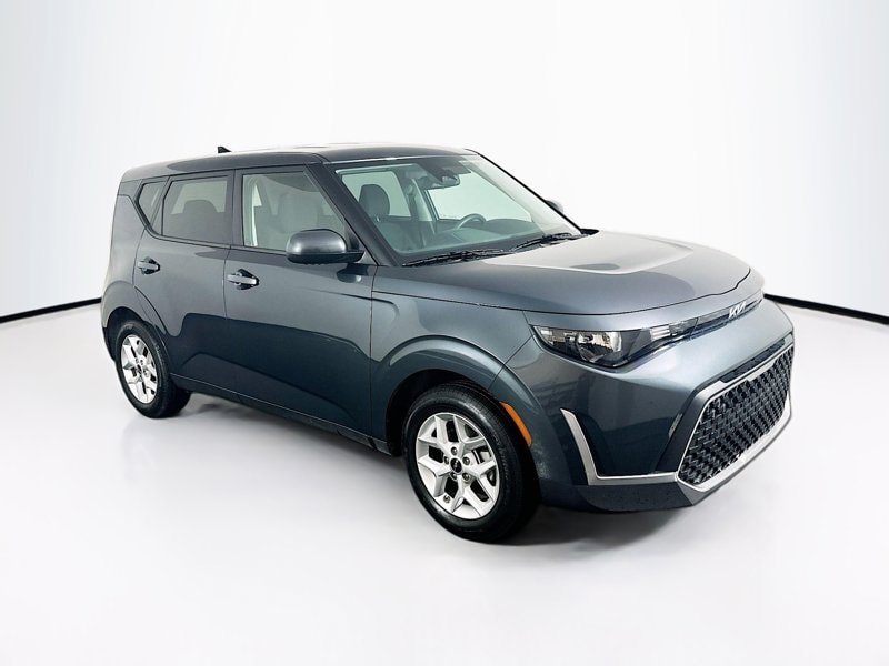 2025 Kia Soul 2.0L LX IVT's photo