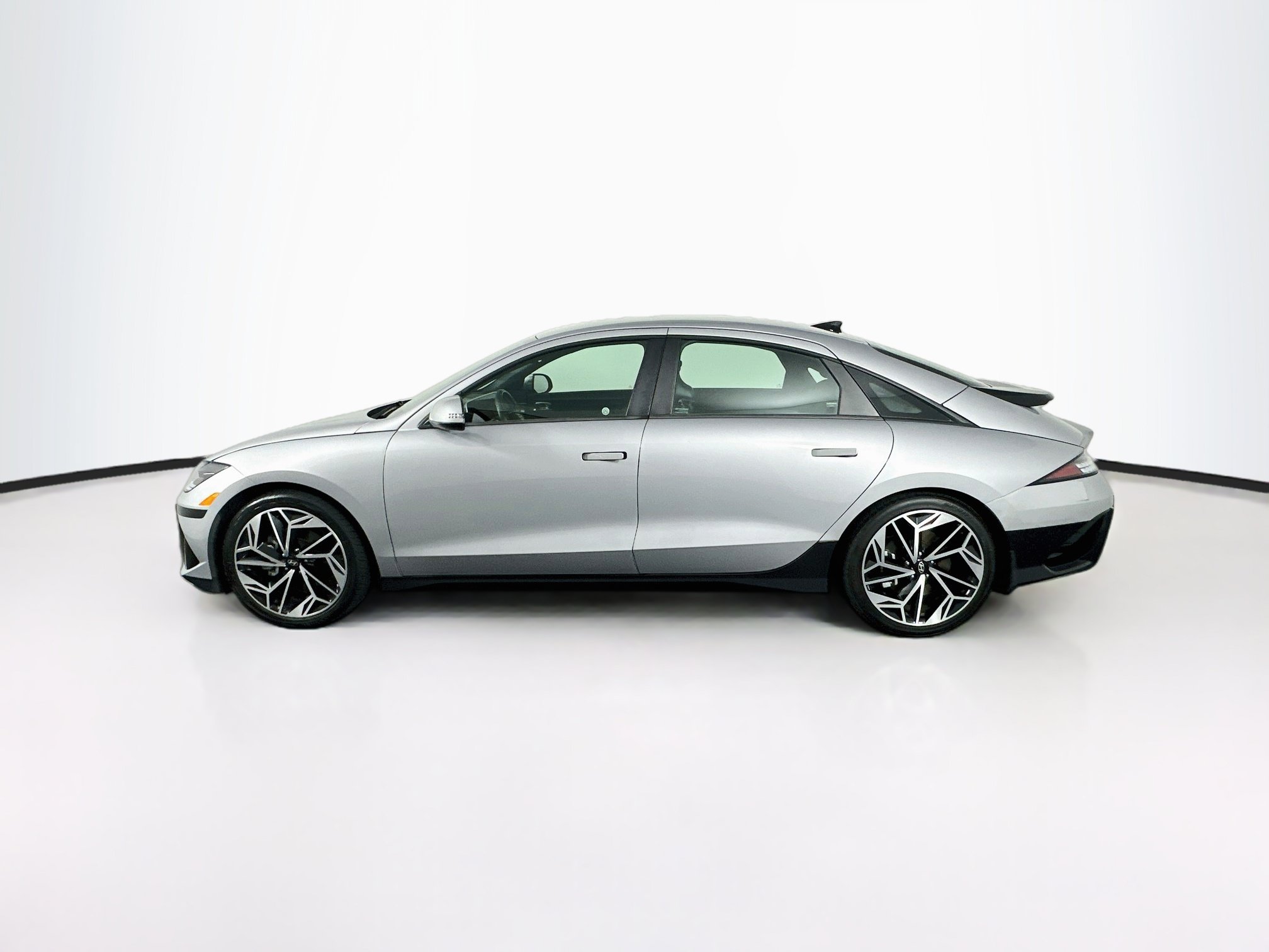 Used 2023 Hyundai IONIQ 6 SEL SEL RWD