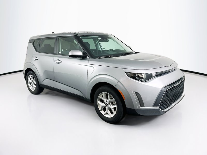 2025 Kia Soul 2.0L LX IVT's photo