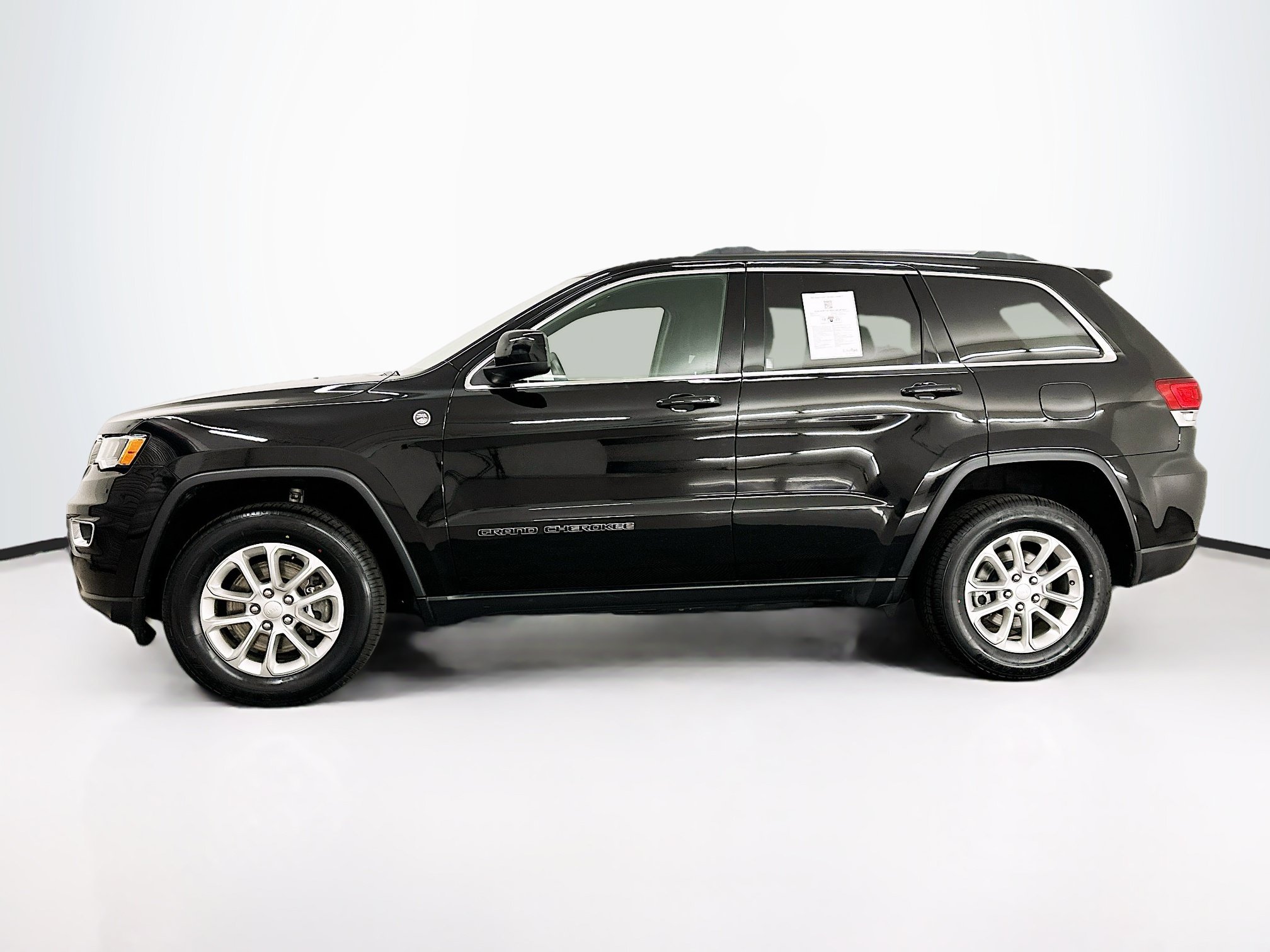 Used 2021 Jeep Grand Cherokee Laredo E Laredo E 4x4