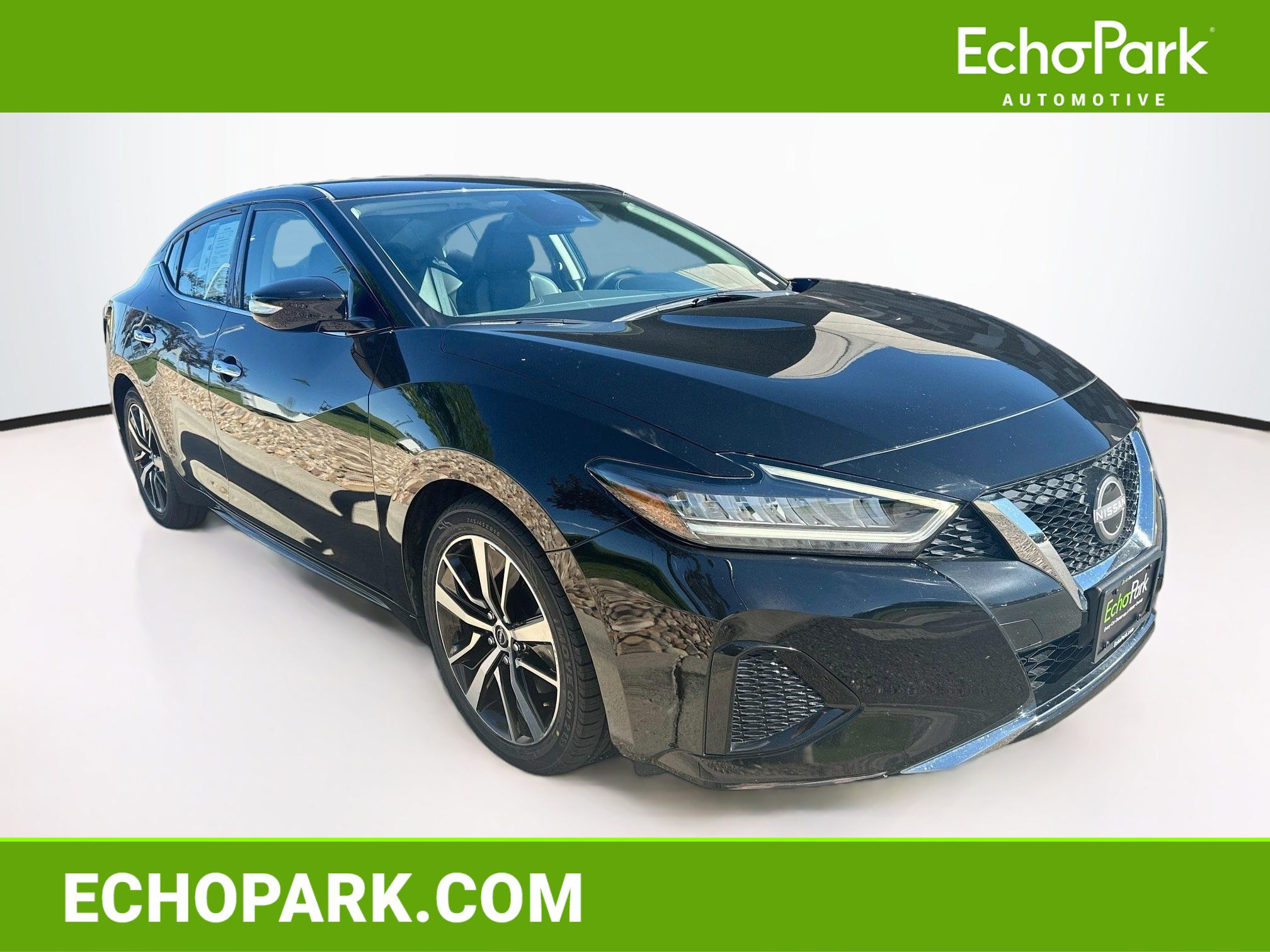 2023 Nissan Maxima SV