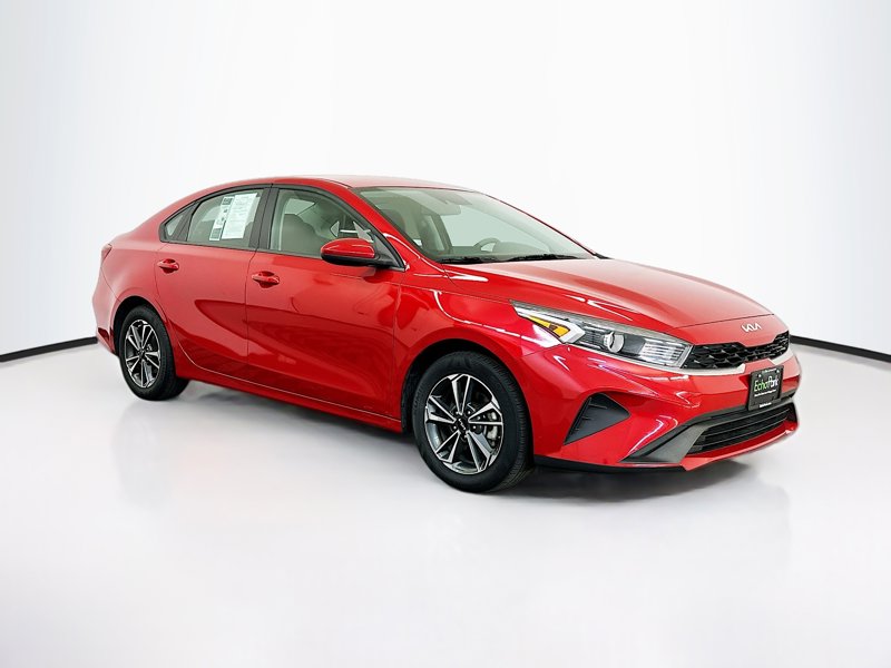 2024 Kia Forte LXS's photo