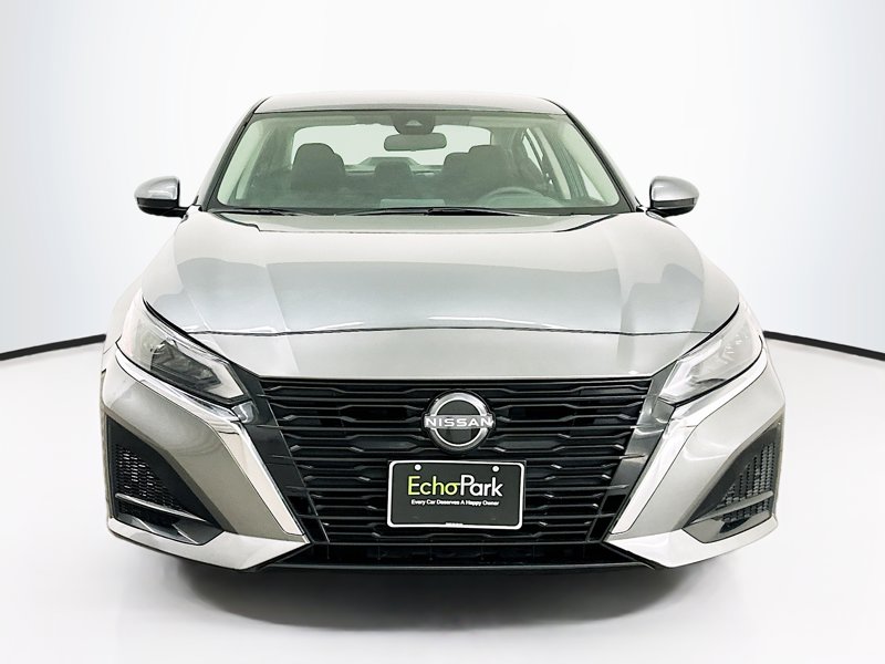 Used 2023 Nissan Altima SV with VIN 1N4BL4DV1PN355694 for sale in Charlotte, NC