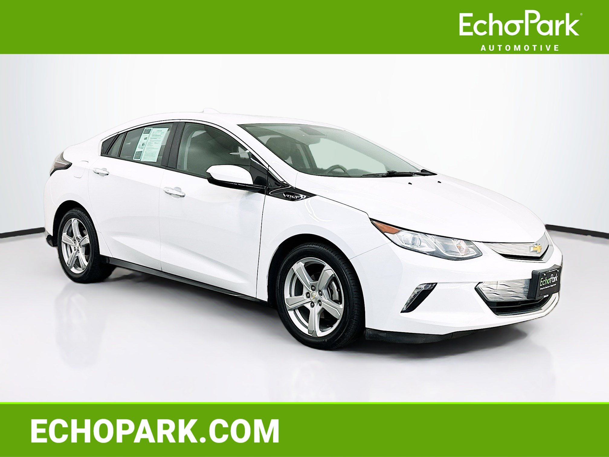 2018 Chevrolet Volt LT's photo