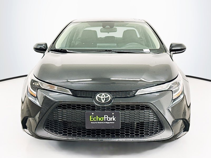 Used 2022 Toyota Corolla LE with VIN 5YFEPMAE9NP358147 for sale in Charlotte, NC