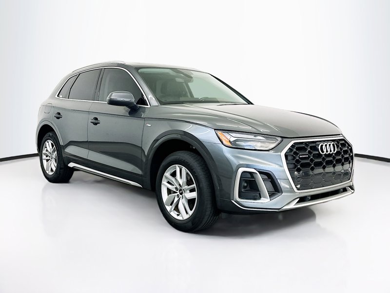 2023 Audi Q5 45 Premium's photo