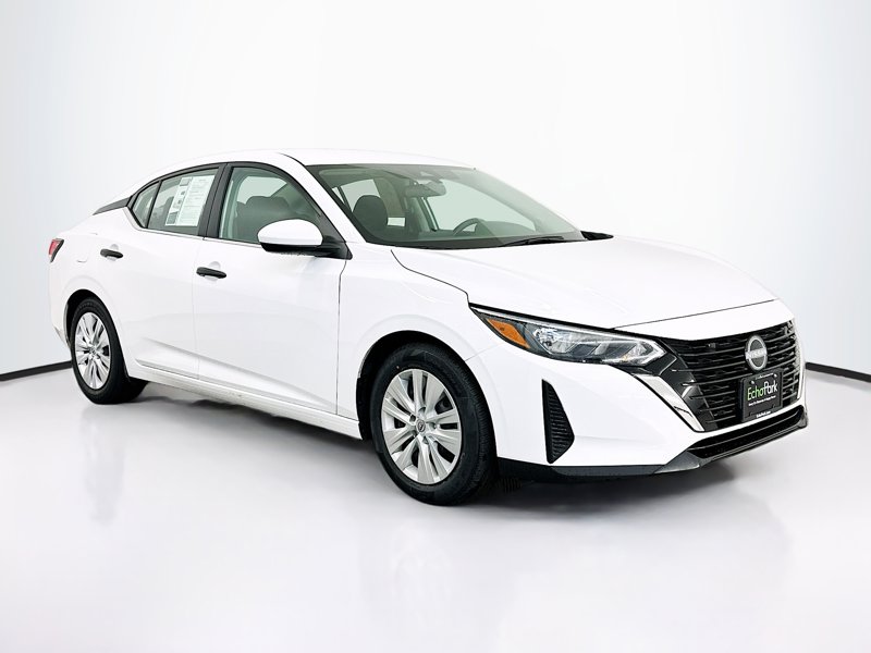 2024 Nissan Sentra S's photo