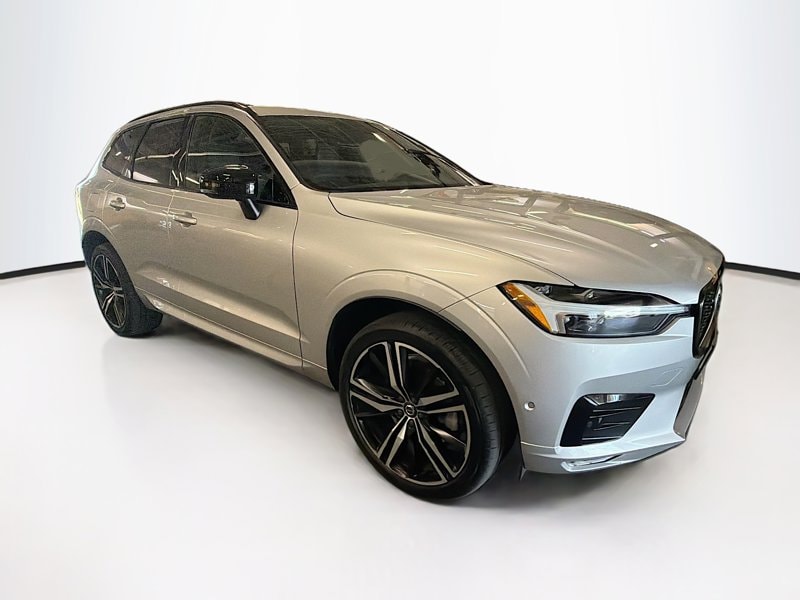 2021 Volvo XC60 T6 R-Design AWD's photo