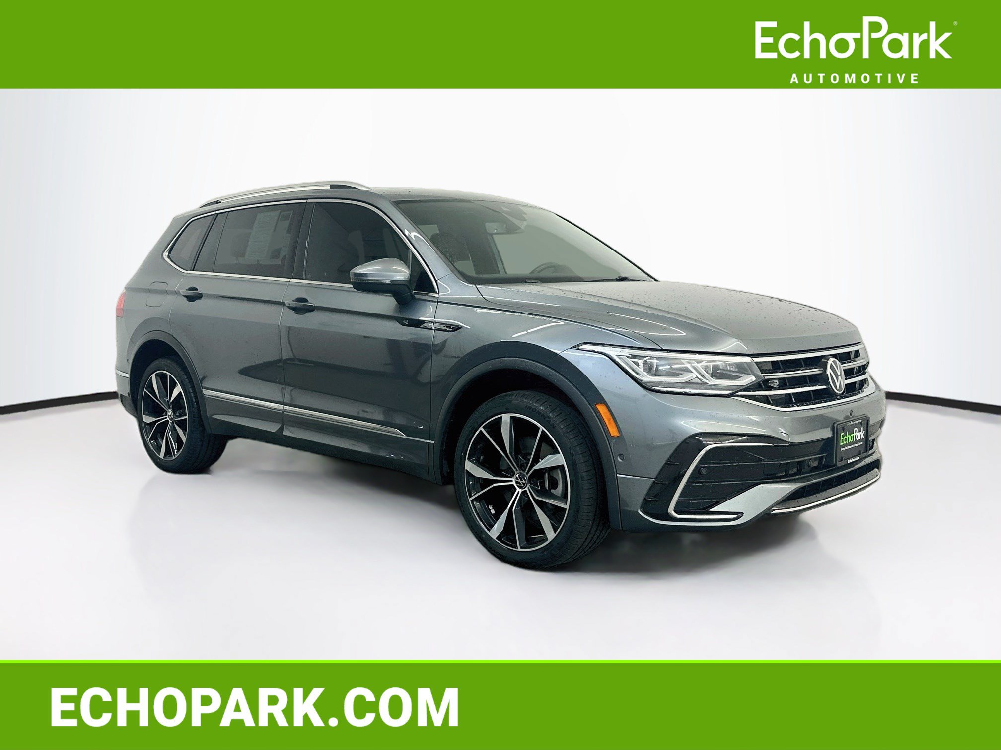 Used 2023 Volkswagen Tiguan SEL R-Line 2.0T SEL R-Line 4MOTION