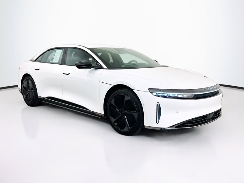 2024 Lucid Air Touring's photo