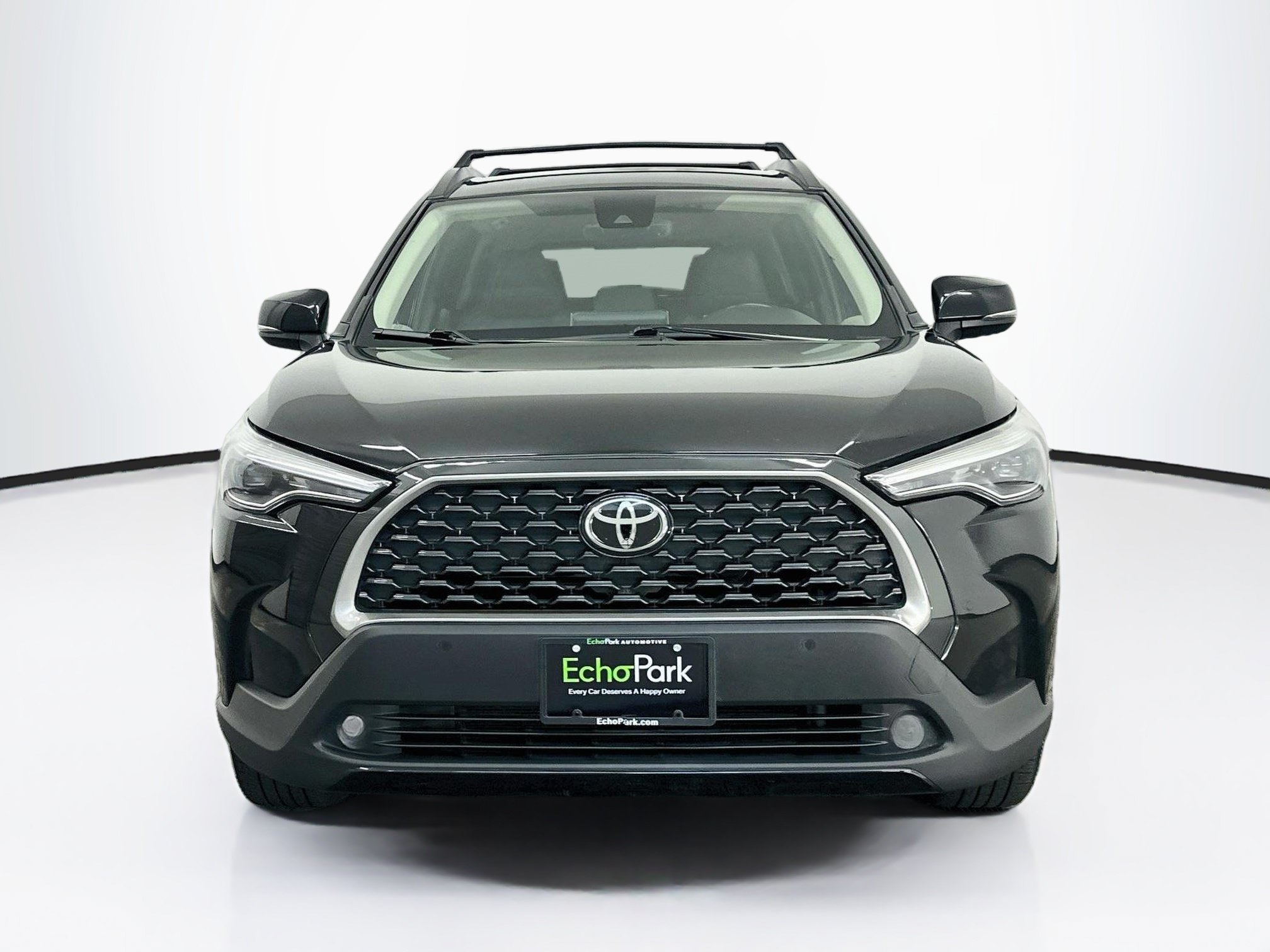 Used 2022 Toyota Corolla Cross XLE XLE 4WD