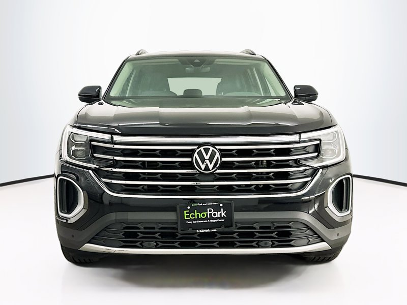 Used 2024 Volkswagen Atlas SE w/Tech with VIN 1V2HR2CA7RC544613 for sale in Charlotte, NC