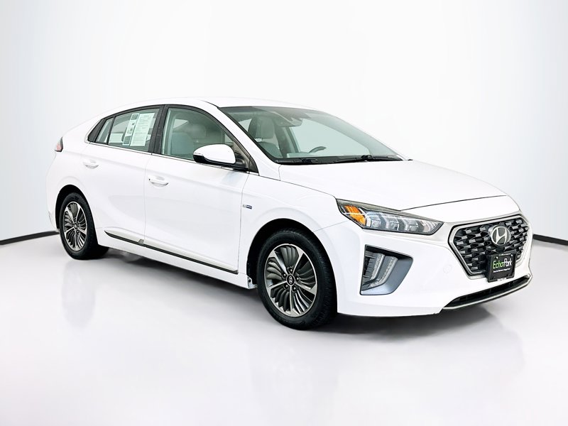 2020 Hyundai IONIQ SEL's photo