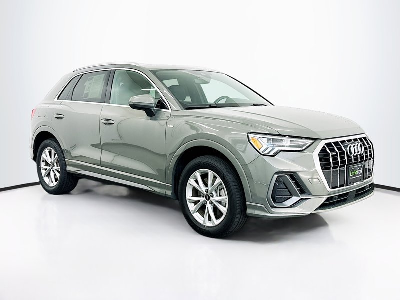 2023 Audi Q3 S Line Premium's photo