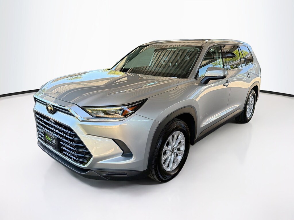 Used 2025 Toyota Grand Highlander XLE XLE AWD
