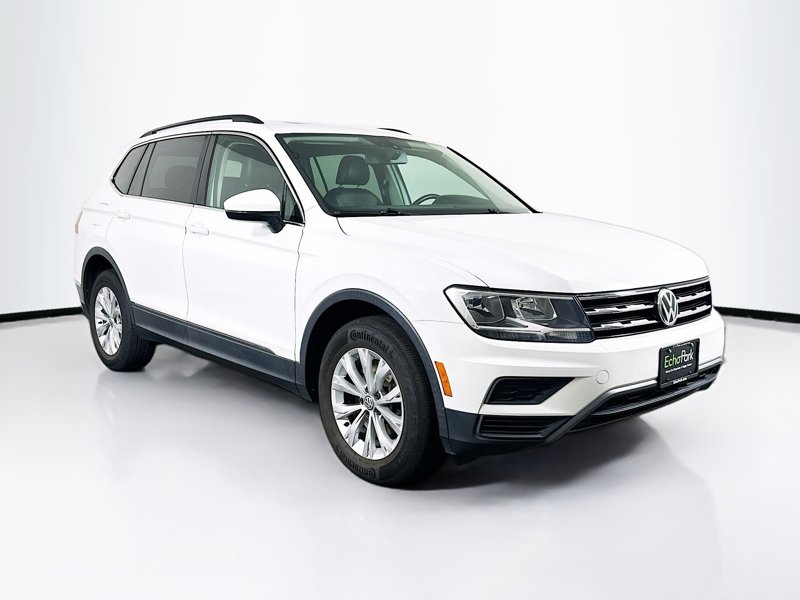 2018 Volkswagen Tiguan 2.0T SE 4Motion's photo