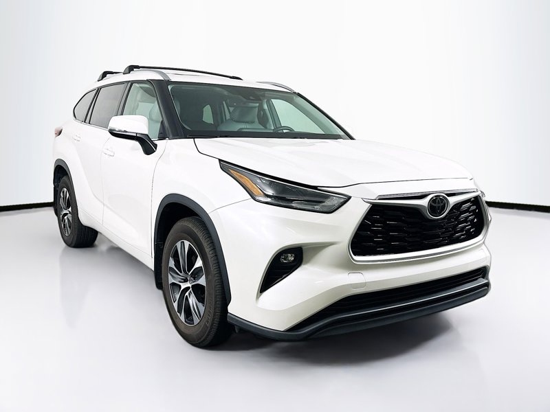 2021 Toyota Highlander XLE 4x4 V6's photo