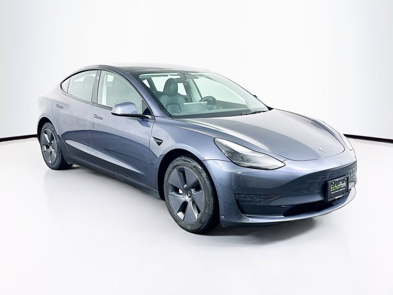 2023 Tesla Model 3 -'s photo