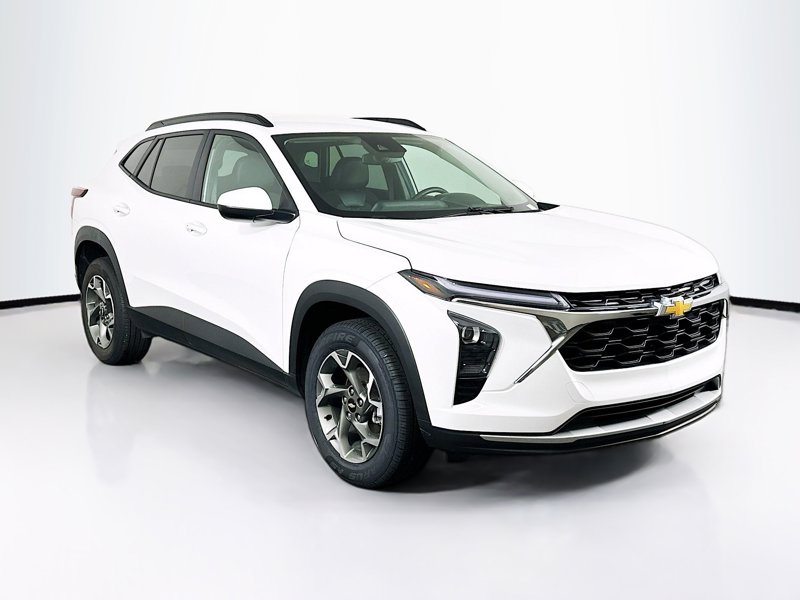 2025 Chevrolet Trax LT's photo