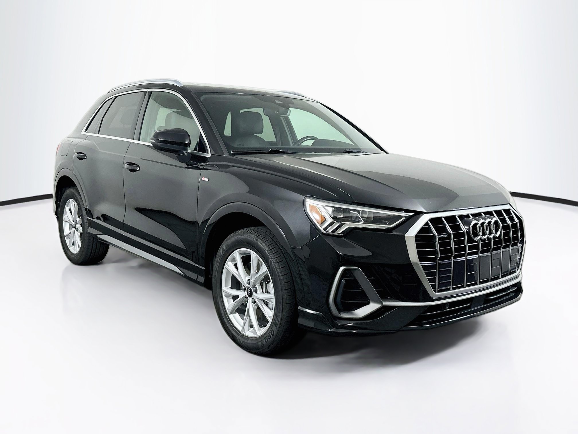 2022 Audi Q3